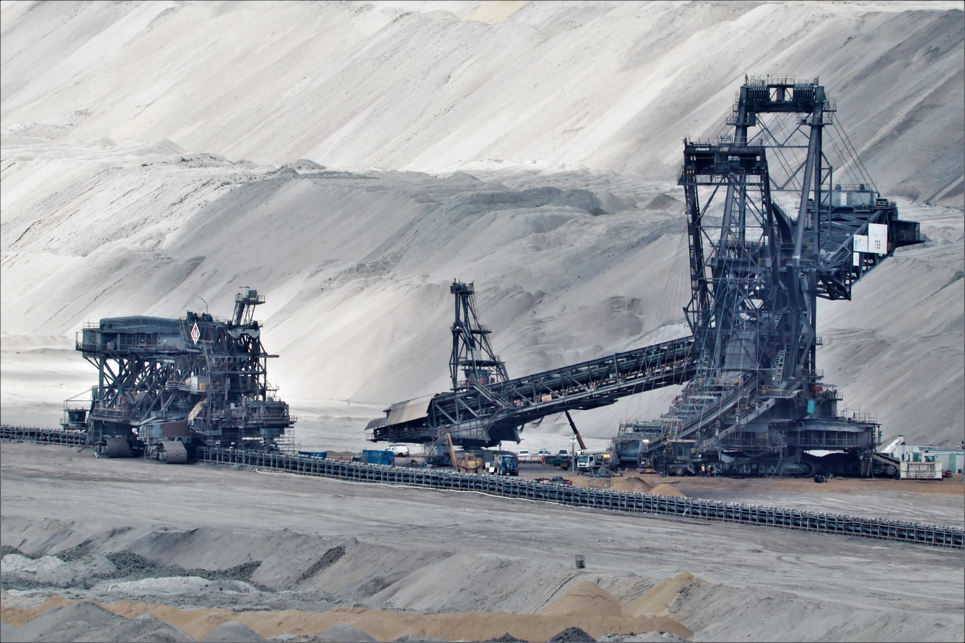 Mining & Metals